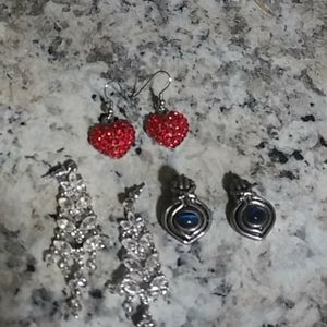 Bulk lot of Earrings